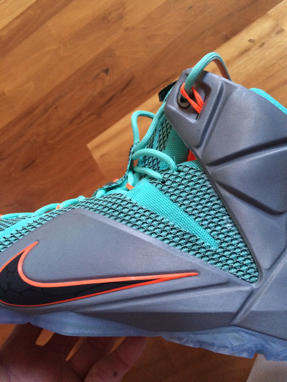 lebron 12 retro